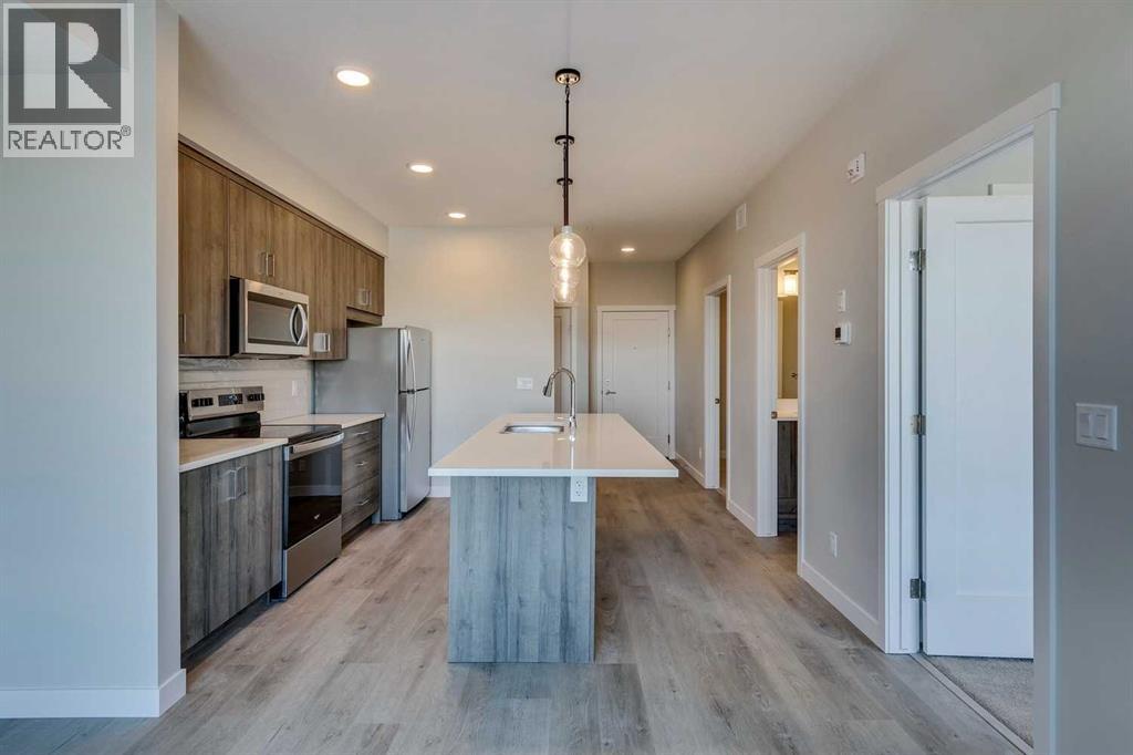 408, 660 Shawnee Square Sw, Calgary, Alberta  T2Y 0X6 - Photo 6 - A2284021