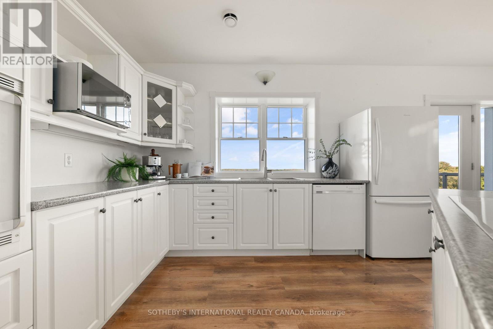 188 County Road 18, Prince Edward County, Ontario  K0K 1P0 - Photo 11 - X12765892