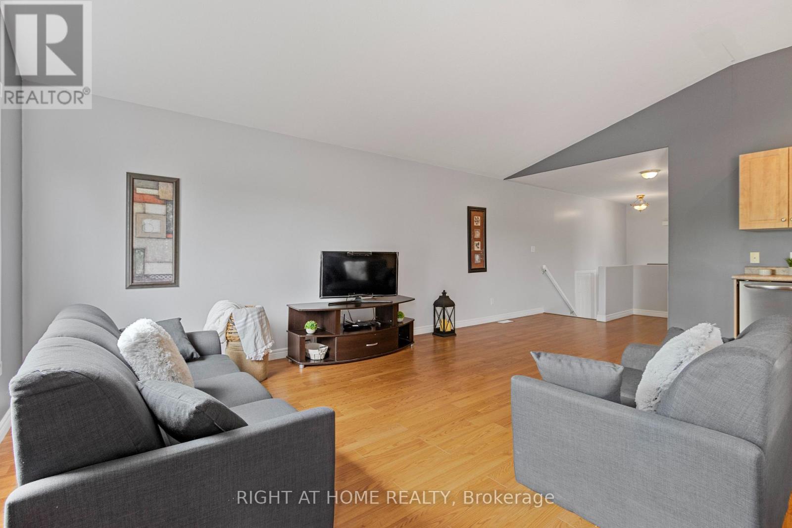 9 Discovery Court, Chatham-Kent, Ontario  N7L 0A3 - Photo 11 - X12765930