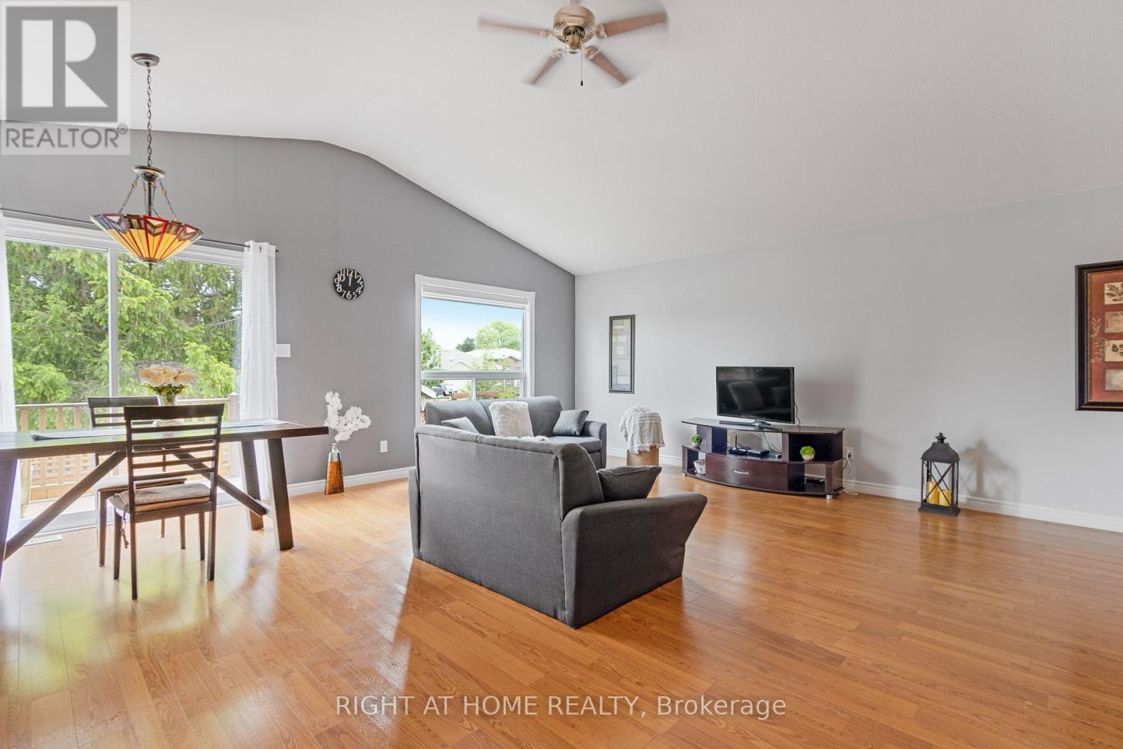 9 Discovery Court, Chatham-Kent, Ontario  N7L 0A3 - Photo 33 - X12765930