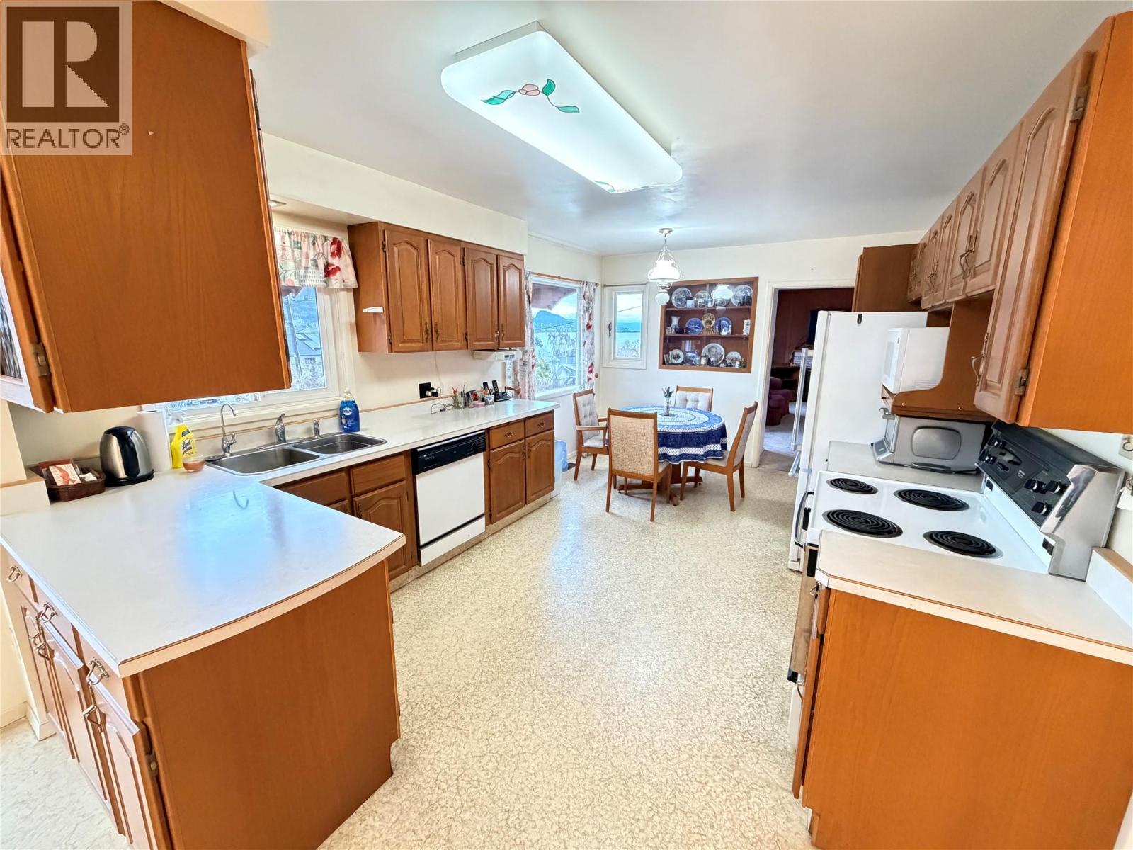 126 Grandview Street, Penticton, British Columbia  V2A 4E4 - Photo 20 - 10375085