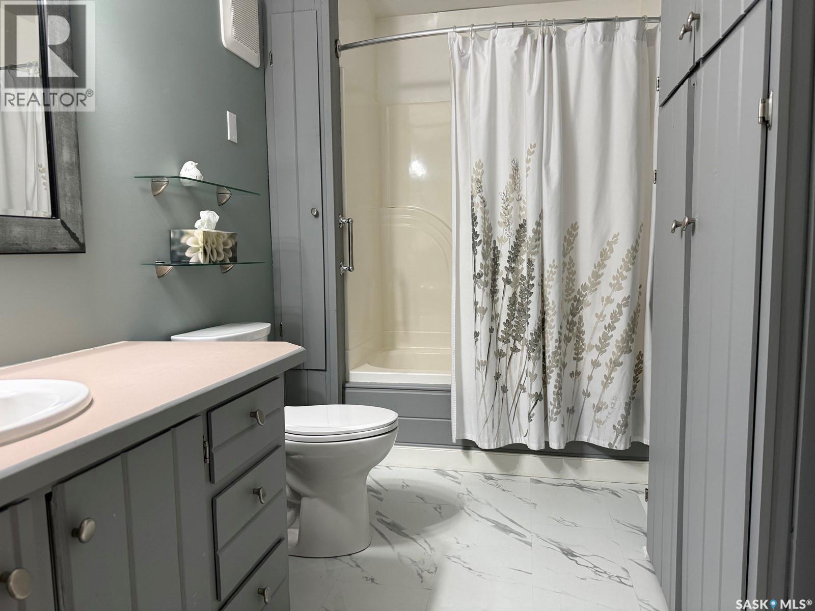 801 2nd Avenue W, Meadow Lake, Saskatchewan  S9X 1A1 - Photo 14 - SK028081