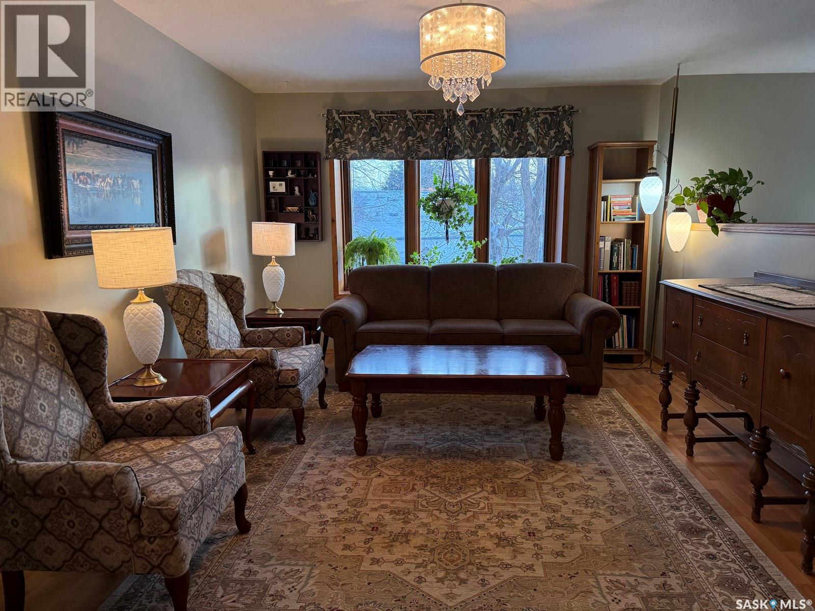 801 2nd Avenue W, Meadow Lake, Saskatchewan  S9X 1A1 - Photo 3 - SK028081