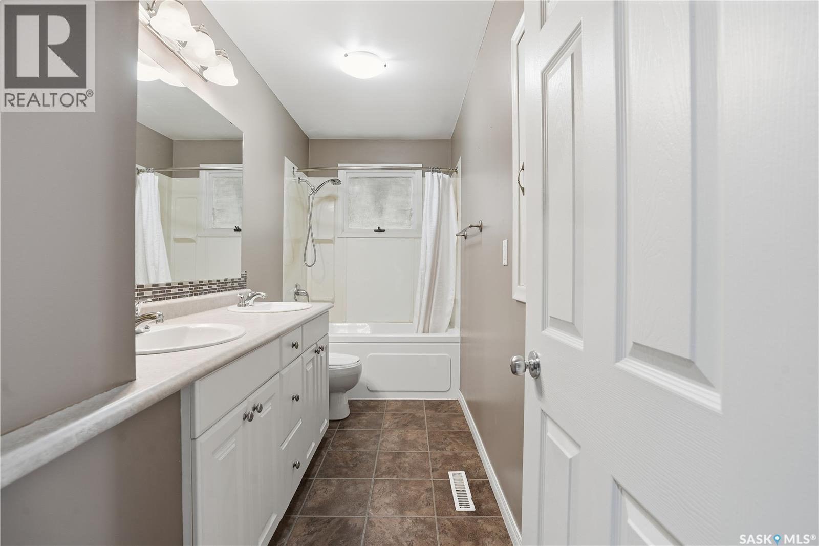 312 Grant Street, Davidson, Saskatchewan  S0G 1A0 - Photo 18 - SK028075