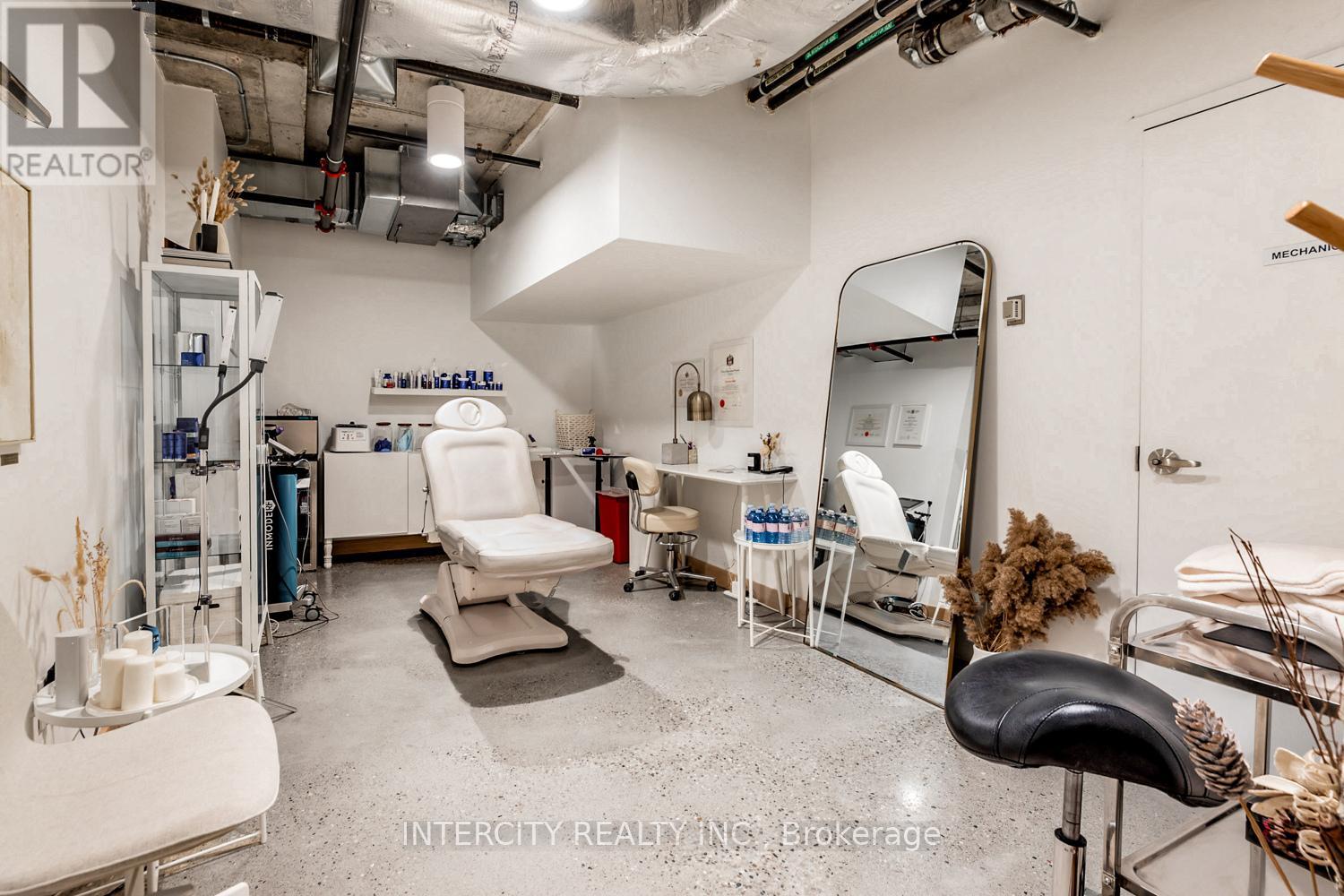 102 - 277 Davenport Road, Toronto, Ontario  M5R 1J9 - Photo 22 - C12679136