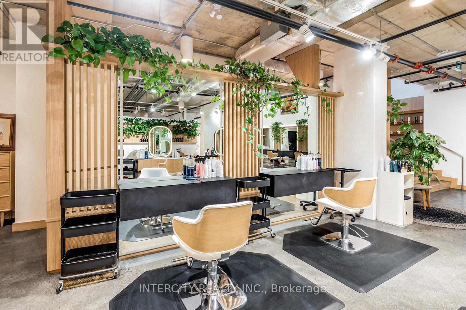 102 - 277 Davenport Road, Toronto, Ontario  M5R 1J9 - Photo 6 - C12679136