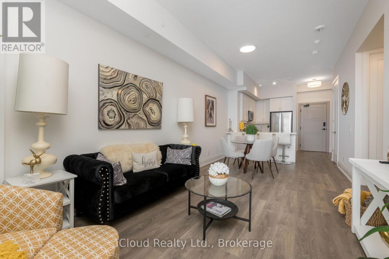 422 - 1 HUME STREET, Collingwood, Ontario