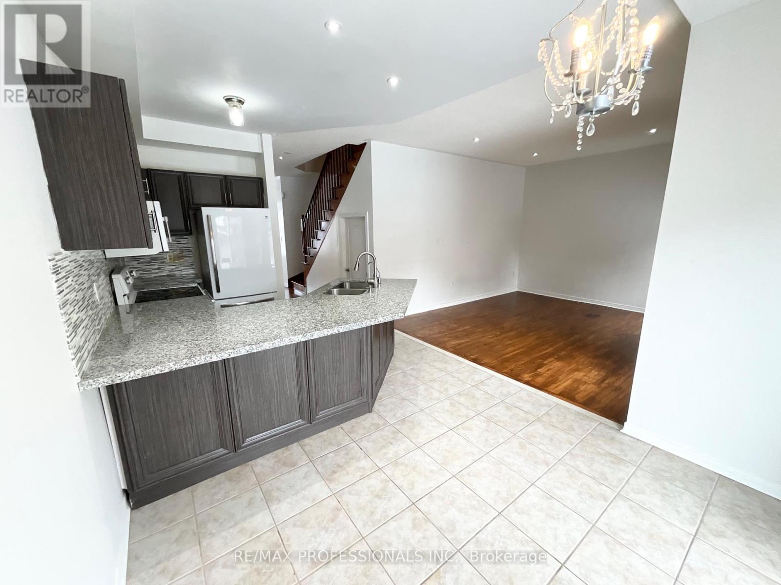 3056 Mcdowell Drive, Mississauga (Churchill Meadows), Ontario  L5M 6J4 - Photo 11 - W12764862