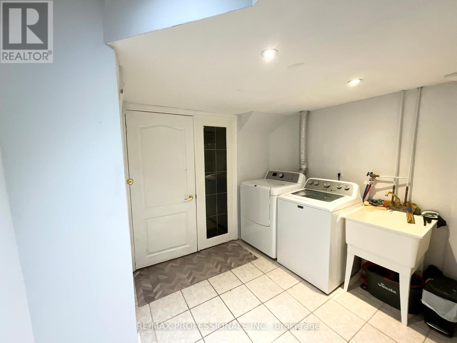 3056 Mcdowell Drive, Mississauga (Churchill Meadows), Ontario  L5M 6J4 - Photo 31 - W12764862