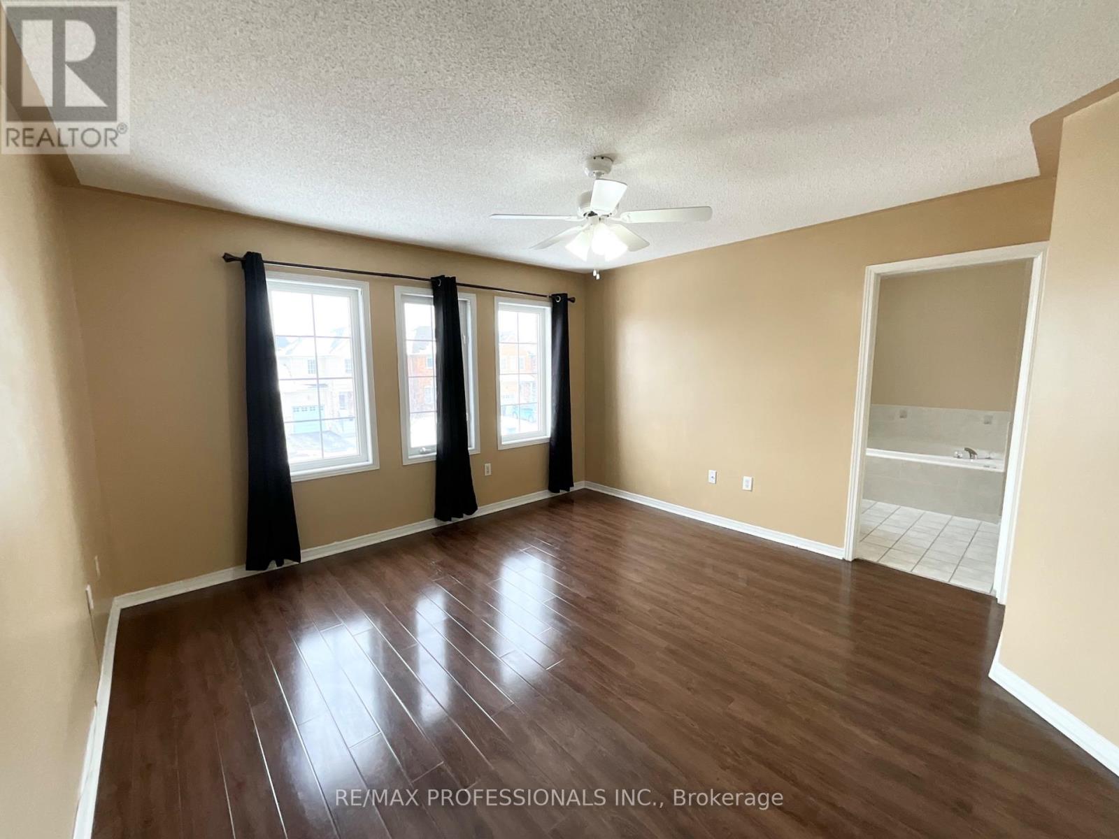 3056 Mcdowell Drive, Mississauga (Churchill Meadows), Ontario  L5M 6J4 - Photo 21 - W12764862