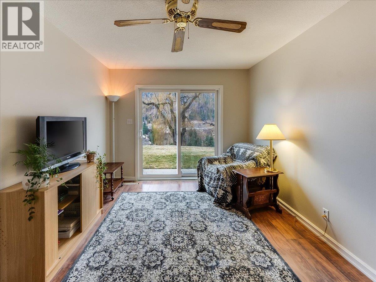 3866 Carnation Drive, Trail, British Columbia  V1R 4W9 - Photo 29 - 10375163