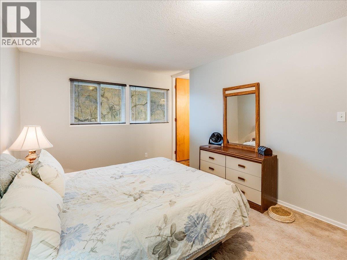 3866 Carnation Drive, Trail, British Columbia  V1R 4W9 - Photo 34 - 10375163