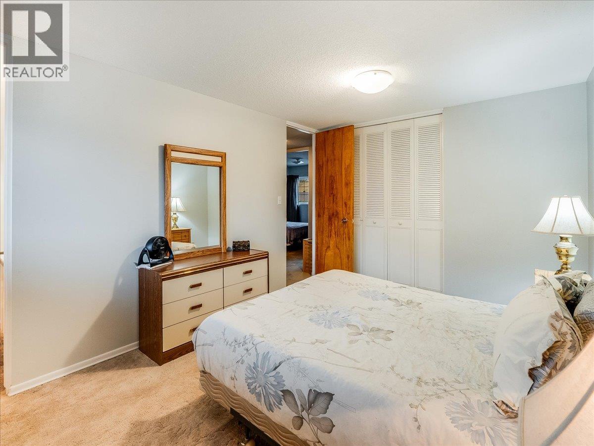 3866 Carnation Drive, Trail, British Columbia  V1R 4W9 - Photo 35 - 10375163