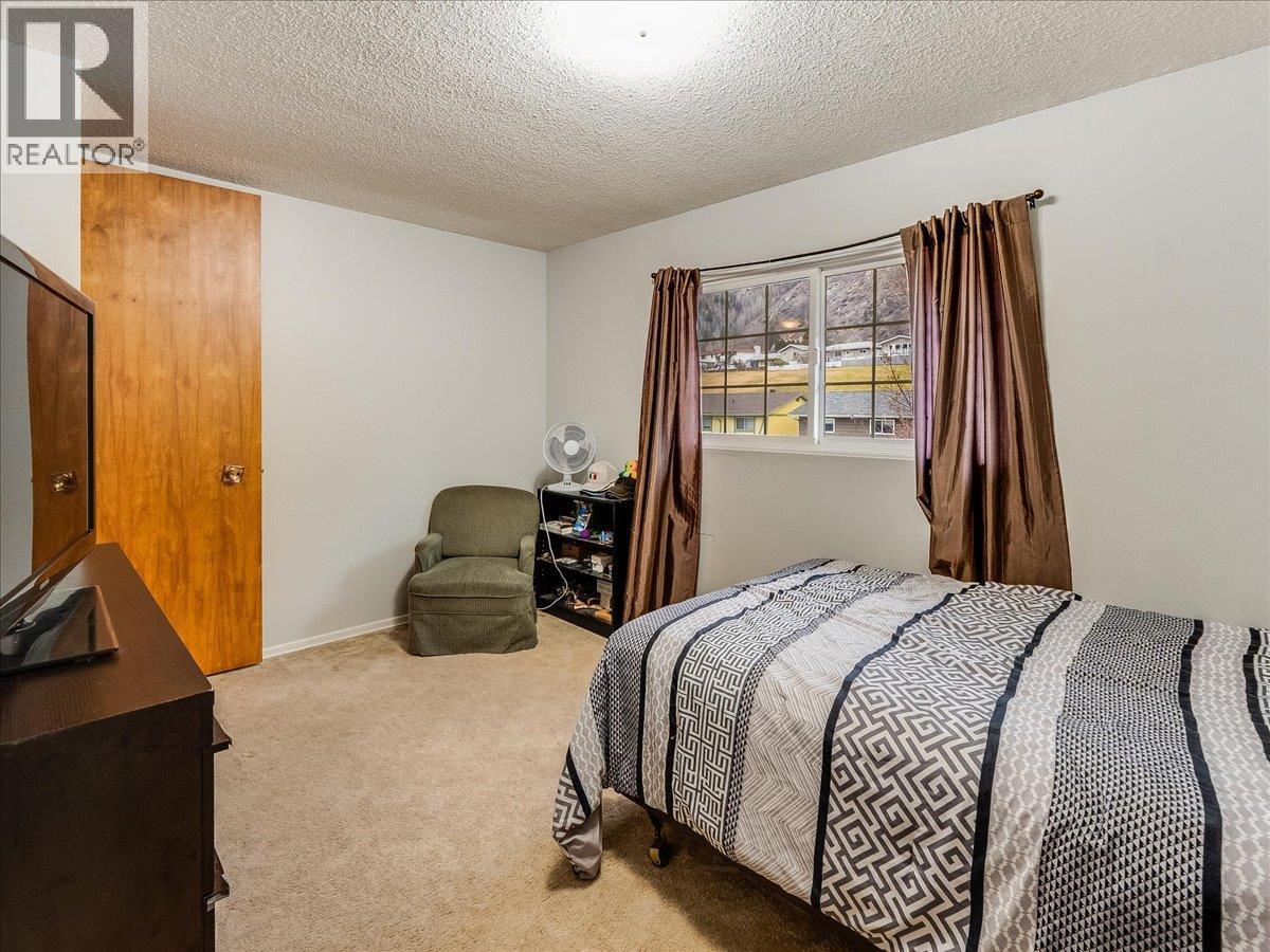 3866 Carnation Drive, Trail, British Columbia  V1R 4W9 - Photo 41 - 10375163