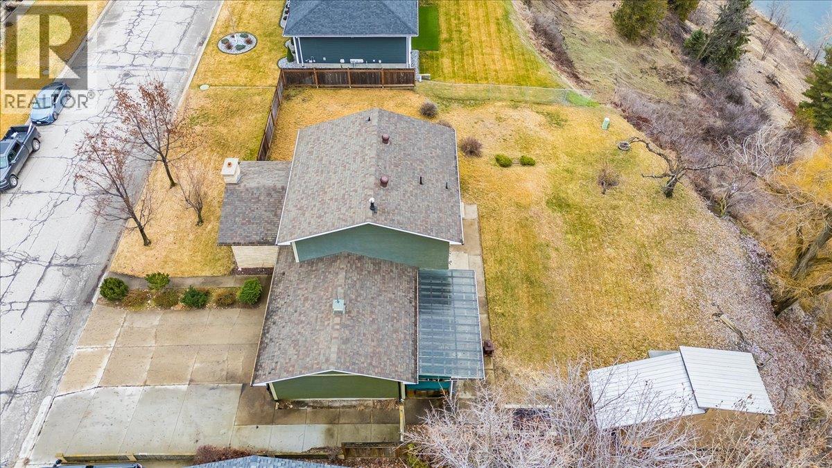 3866 Carnation Drive, Trail, British Columbia  V1R 4W9 - Photo 52 - 10375163