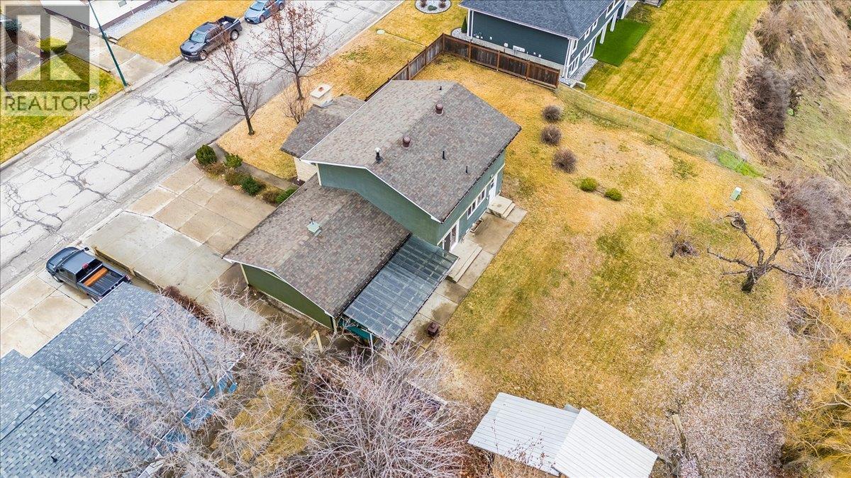 3866 Carnation Drive, Trail, British Columbia  V1R 4W9 - Photo 53 - 10375163