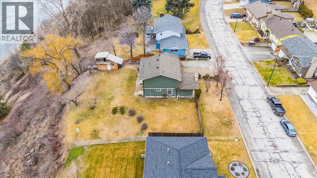 3866 Carnation Drive, Trail, British Columbia  V1R 4W9 - Photo 56 - 10375163