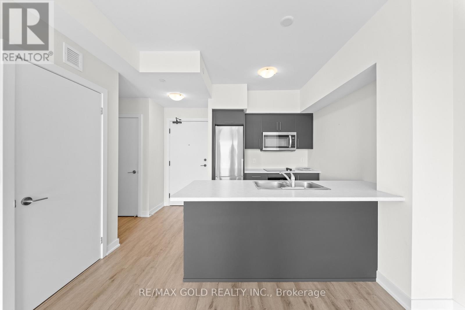 506 - 600 North Service Road, Hamilton, Ontario  L8E 5A7 - Photo 21 - X12718294