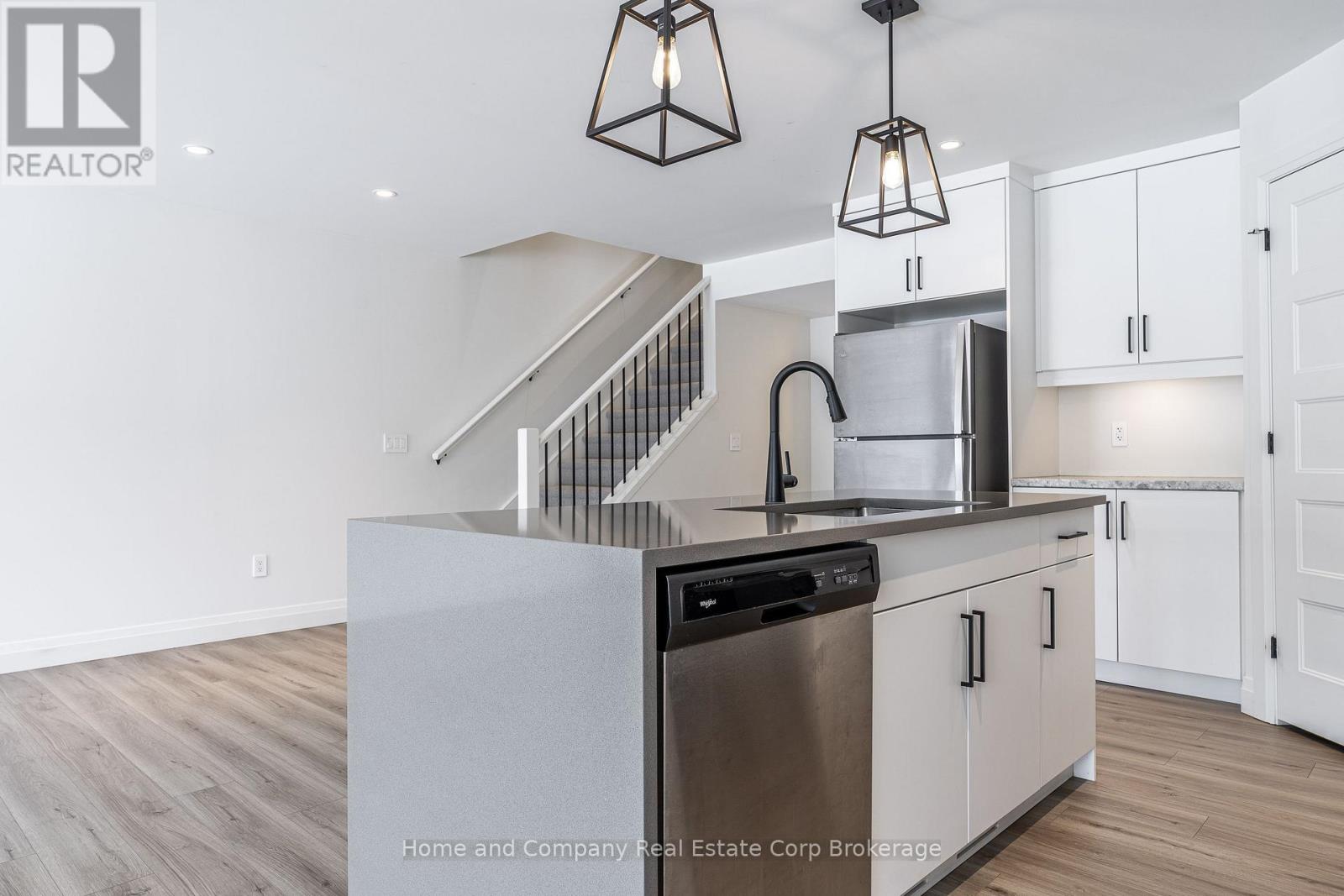 17 Trail Side Drive, St. Marys, Ontario  N4X 0C1 - Photo 12 - X12766070