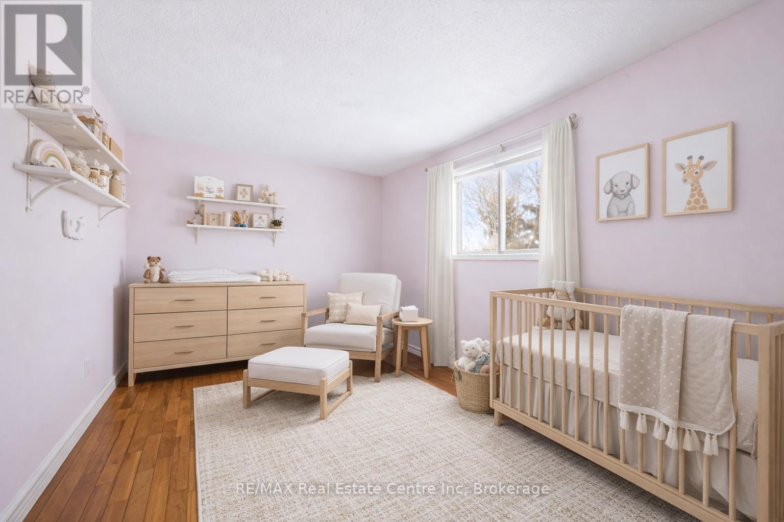 14 Pipers Green Court, Kitchener, Ontario  N2E 3C6 - Photo 11 - X12766158