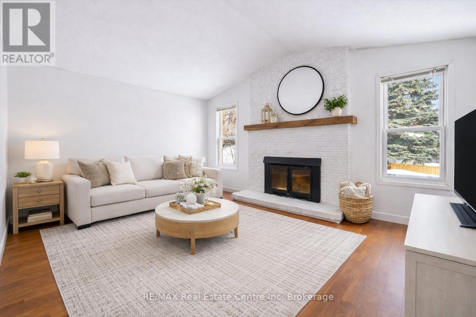 14 Pipers Green Court, Kitchener, Ontario  N2E 3C6 - Photo 6 - X12766158