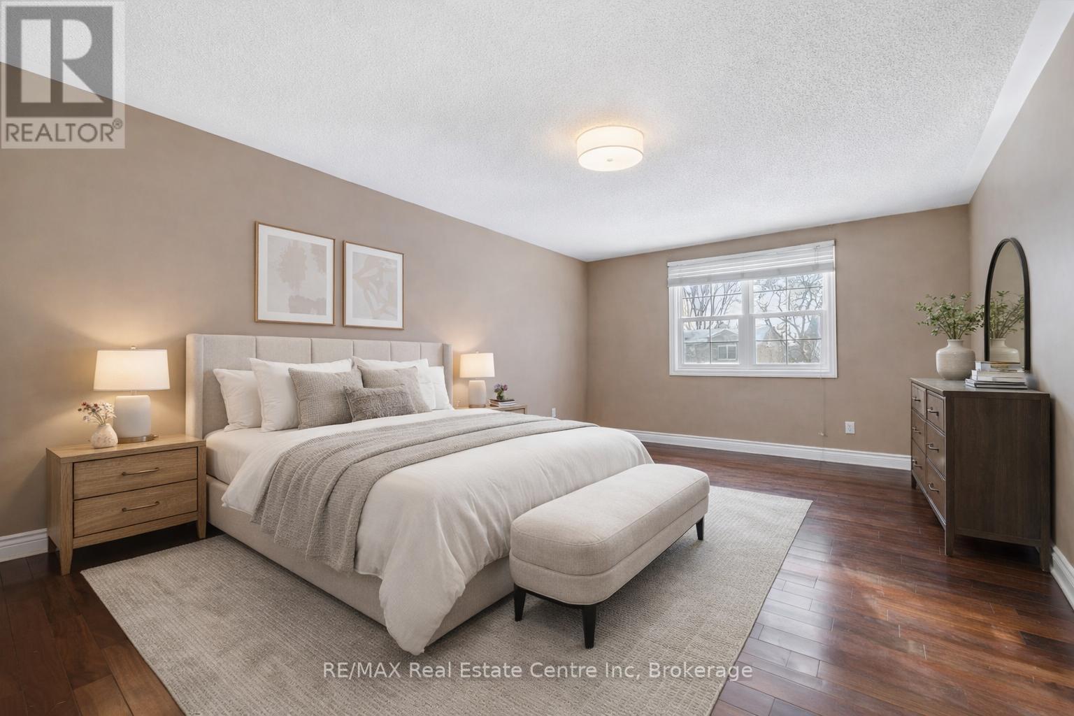 14 Pipers Green Court, Kitchener, Ontario  N2E 3C6 - Photo 8 - X12766158