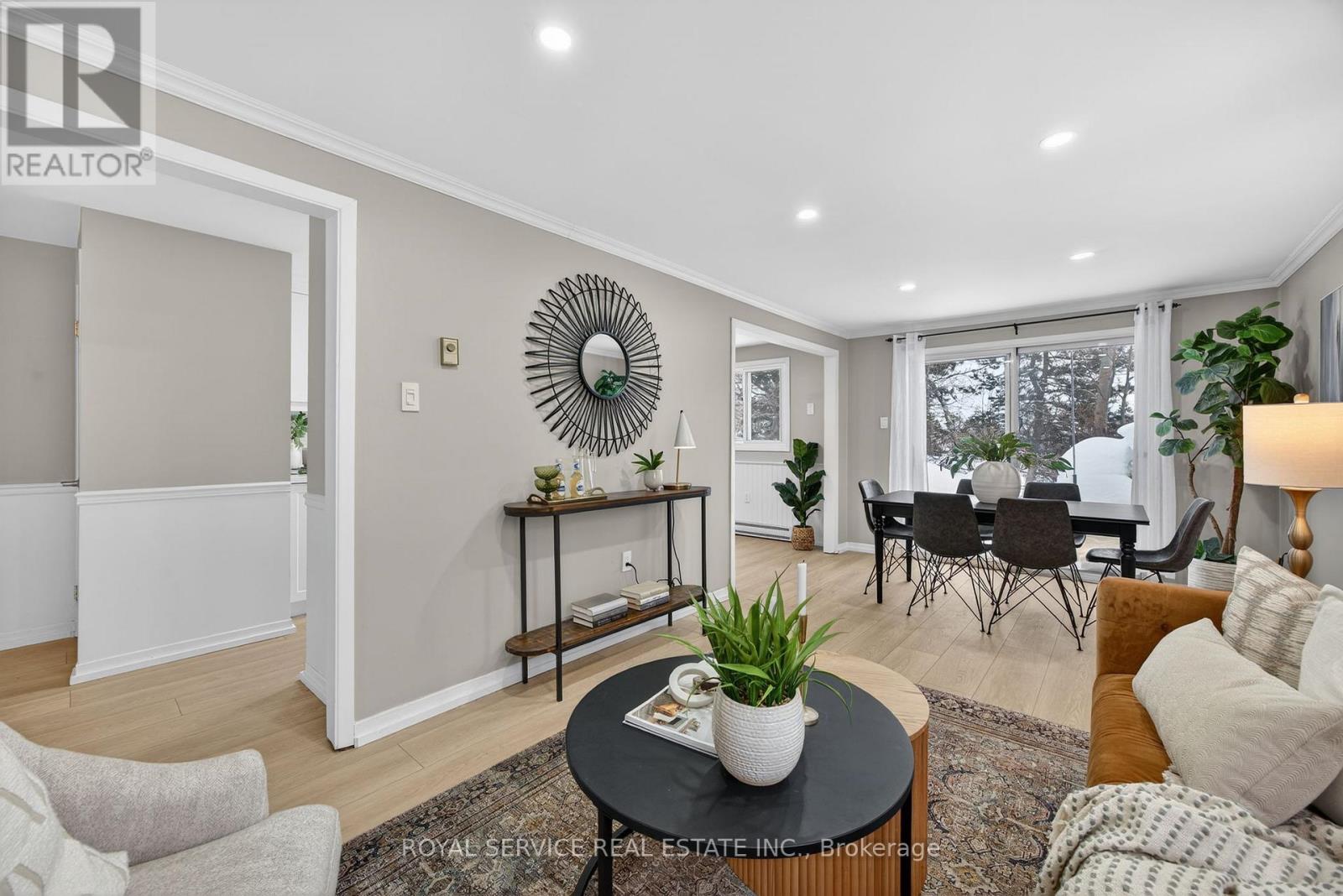 41 Hemingway Crescent, Barrie (Letitia Heights), Ontario  L4N 5G2 - Photo 11 - S12766054