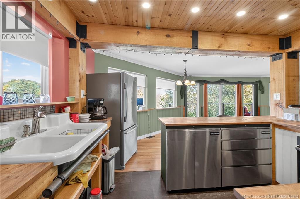 380 Salisbury Road, Moncton, New Brunswick E1E 1A7 - Photo 15 - NB131251