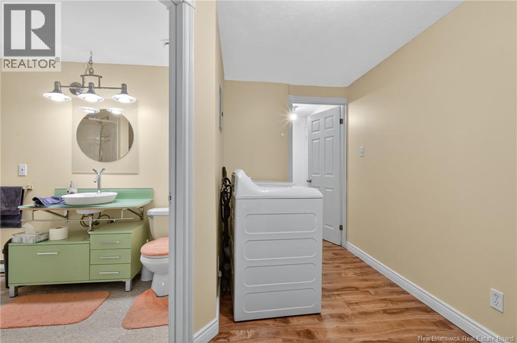 380 Salisbury Road, Moncton, New Brunswick E1E 1A7 - Photo 42 - NB131251