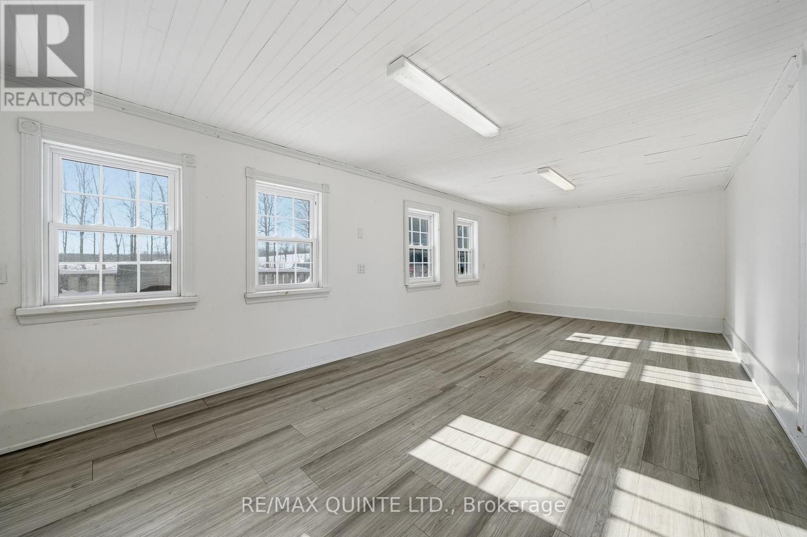 144 Allen Drive, Trent Hills (Warkworth), Ontario  K0K 3K0 - Photo 7 - X12766034