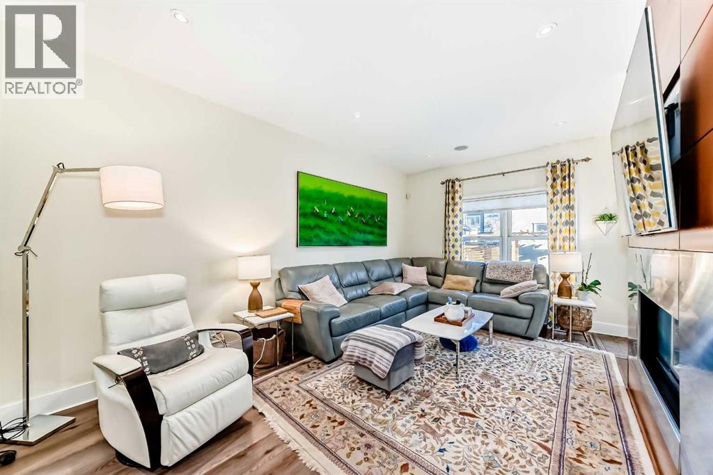 2810 25a Street Sw, Calgary, Alberta  T3E 1Z6 - Photo 13 - A2280876