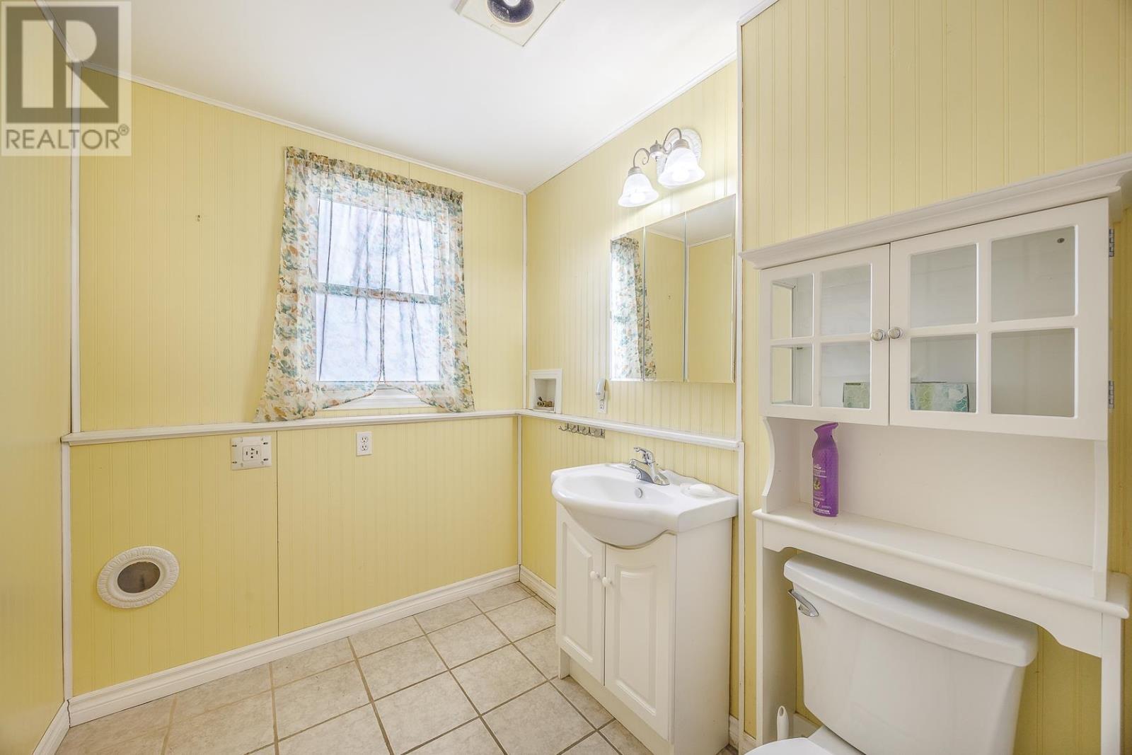 117 Spruce St, Sault Ste. Marie, Ontario  P6B 2G8 - Photo 12 - SM260244