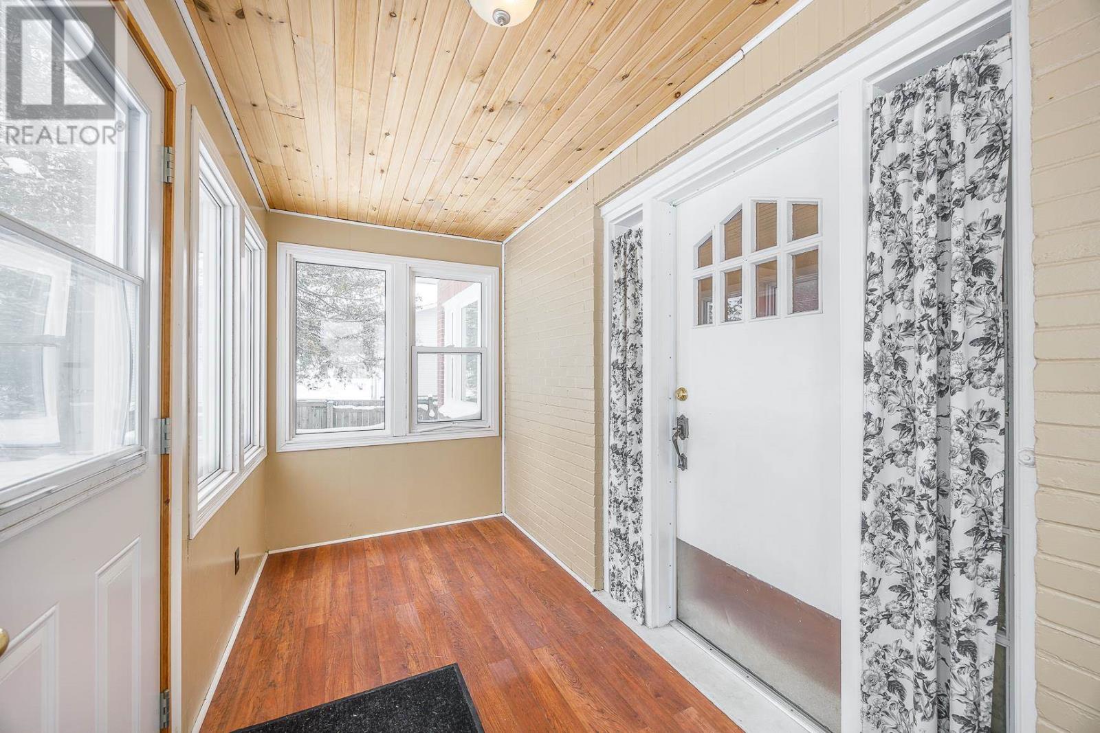 117 Spruce St, Sault Ste. Marie, Ontario  P6B 2G8 - Photo 6 - SM260244