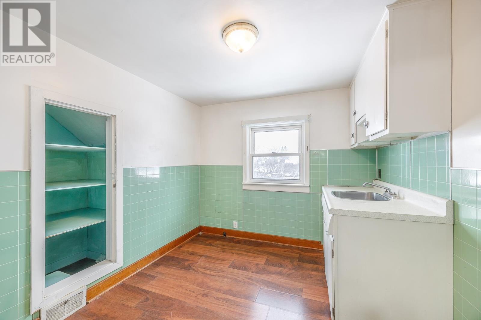 117 Spruce St, Sault Ste. Marie, Ontario  P6B 2G8 - Photo 21 - SM260245