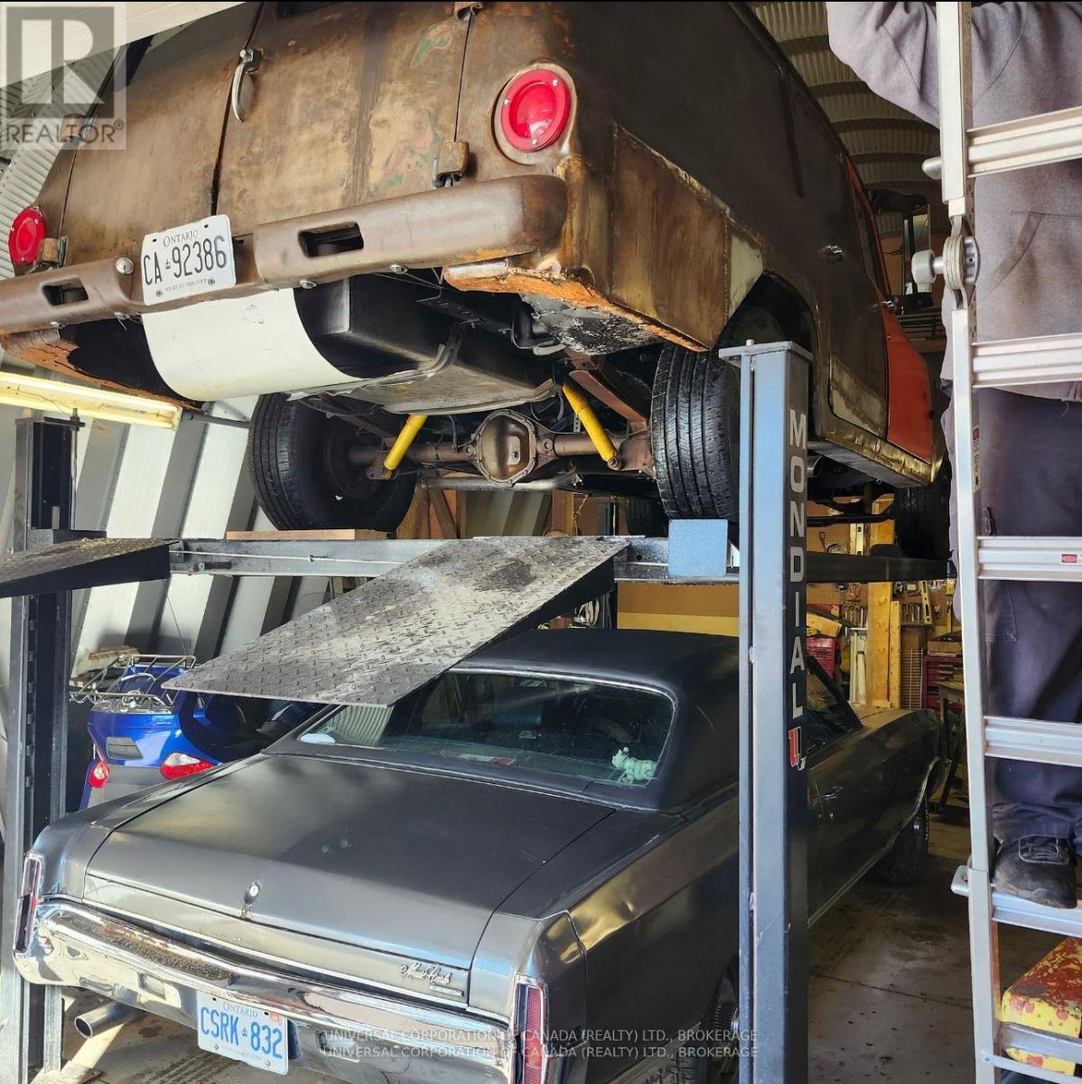 Photo 40 of 40 for 49840 Dingle Street