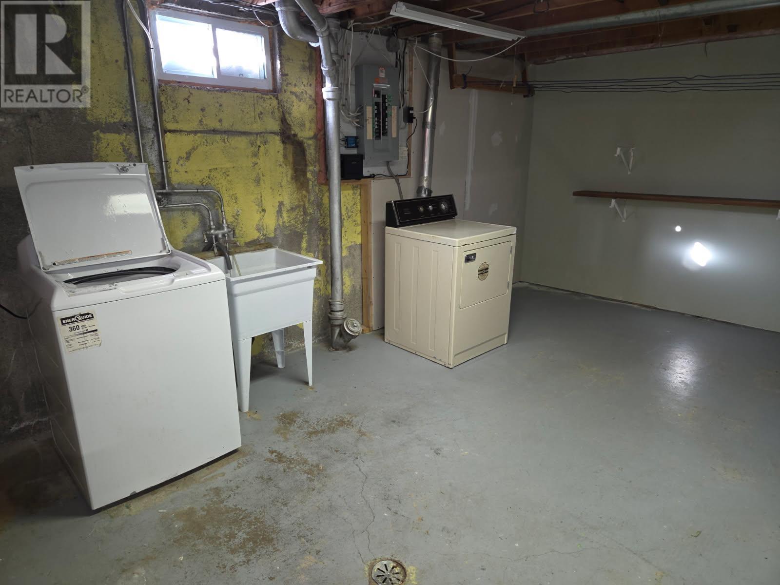 10 Elizabeth Ave, Terrace Bay, Ontario  P0T 2W0 - Photo 17 - TB252397