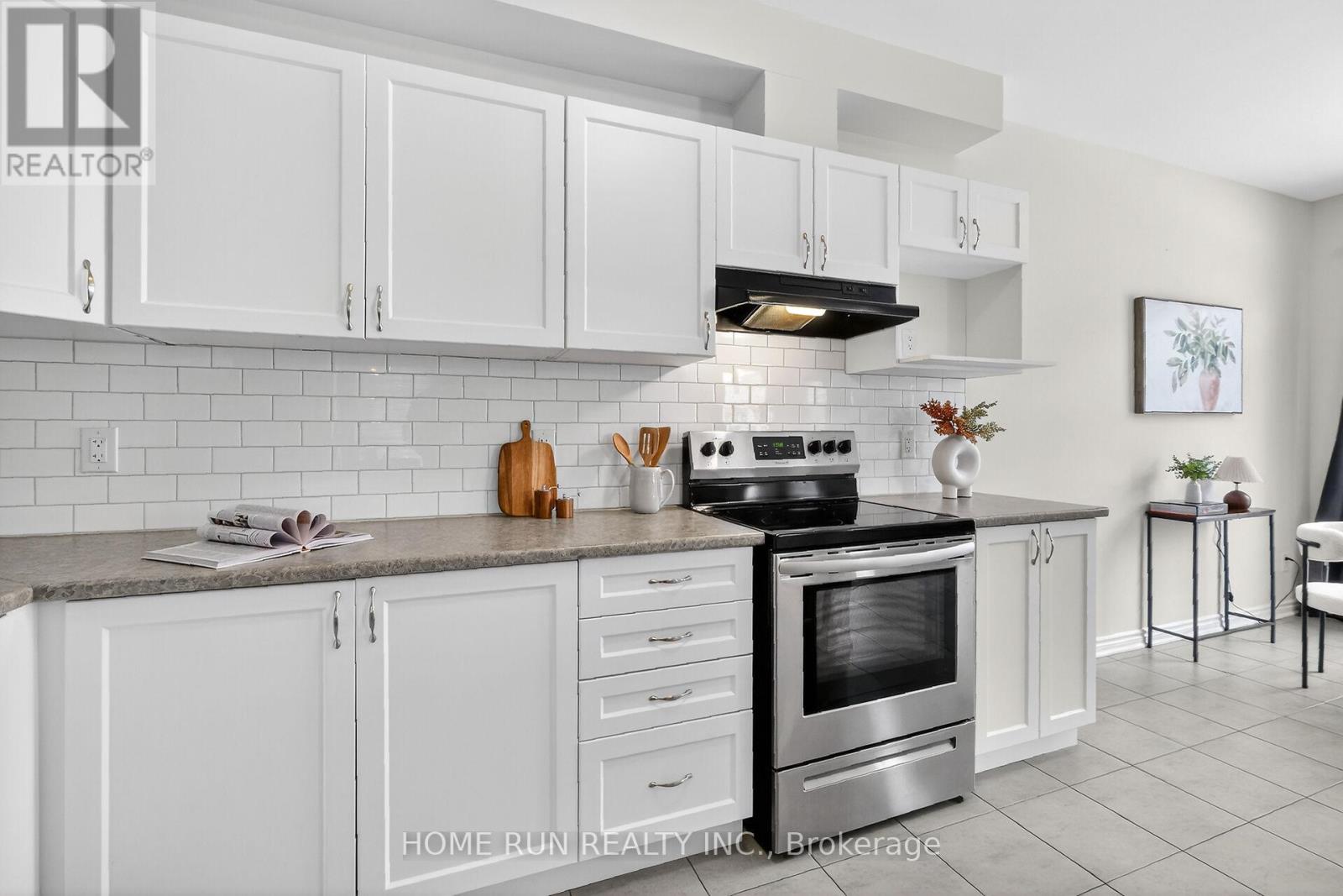 735 Megrez Way, Ottawa, Ontario  K2J 6S8 - Photo 4 - X12766078