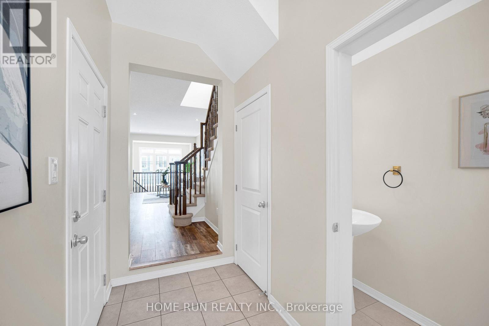 636 Pamplona Private, Ottawa, Ontario  K2J 5T4 - Photo 6 - X12766108