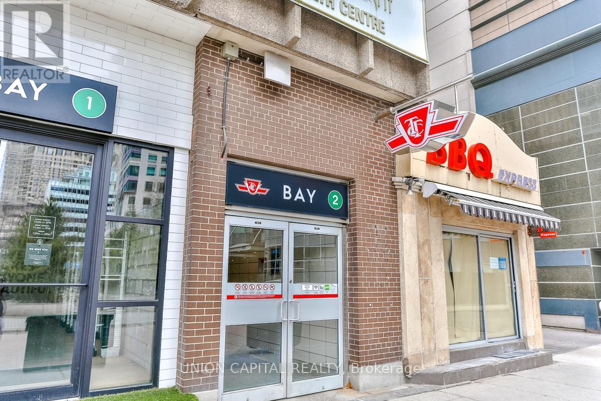 608 - 88 Cumberland Street, Toronto (Annex), Ontario  M5R 0C8 - Photo 3 - C12765312