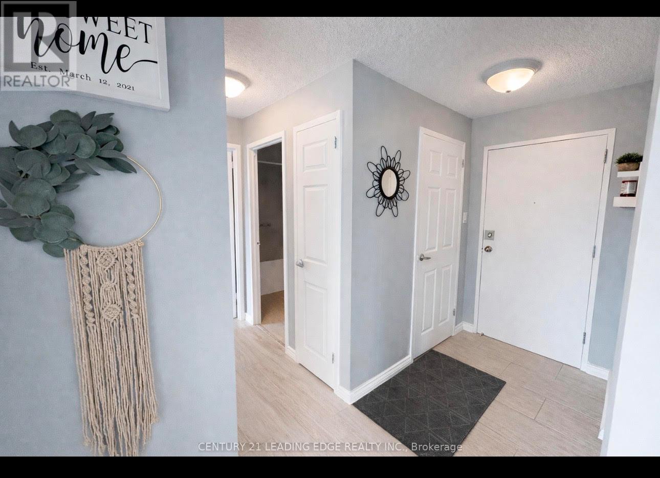 209 - 936 Glen Street S, Oshawa, Ontario  L1J 5Z7 - Photo 3 - E12763628