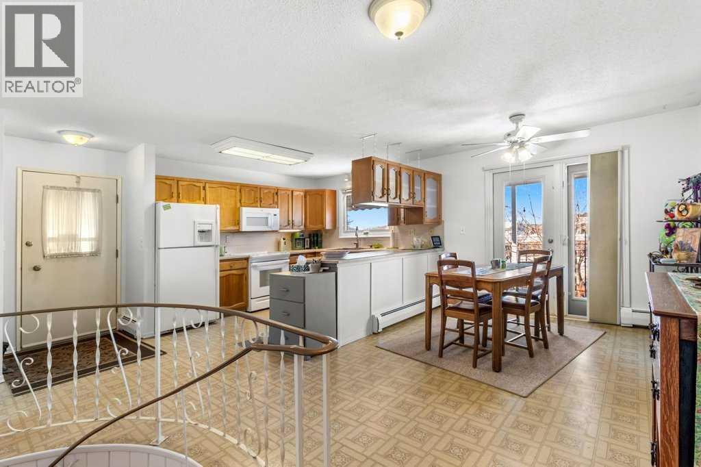 5223 53 Street, Eckville, Alberta  T0M 0X0 - Photo 3 - A2277350