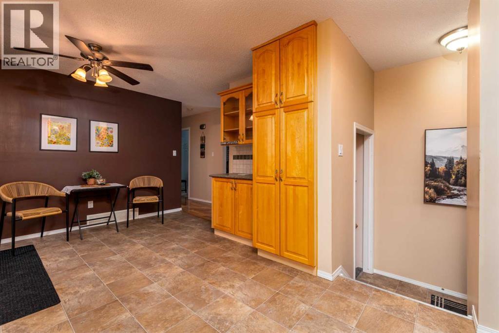 3008 48 Avenue, Lloydminster, Saskatchewan  S9V 1C6 - Photo 9 - A2281054