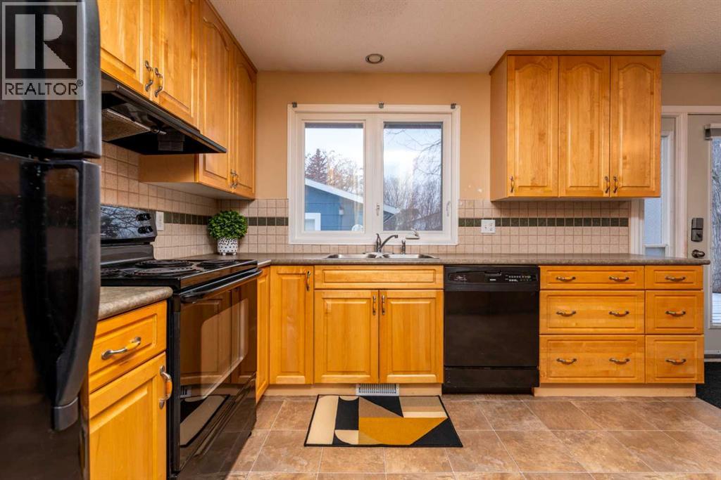 3008 48 Avenue, Lloydminster, Saskatchewan  S9V 1C6 - Photo 10 - A2281054