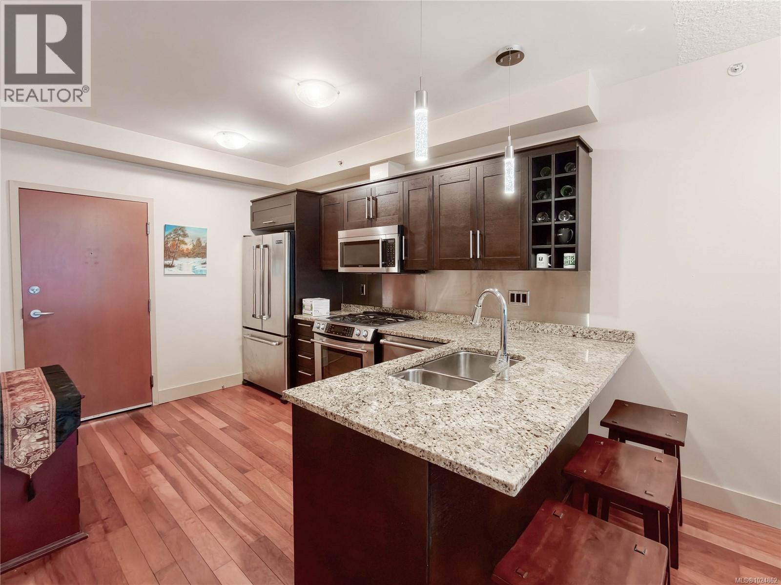 N503 737 Humboldt St, Victoria, British Columbia  V8W 1B1 - Photo 12 - 1024862