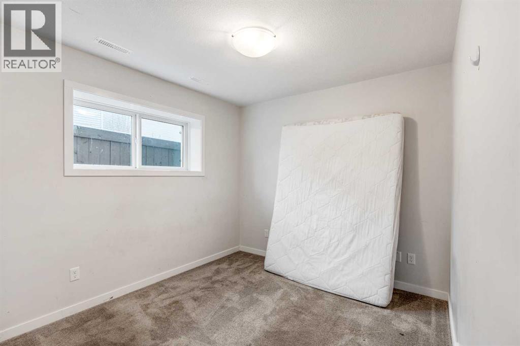 207 Moonlight Cove W, Lethbridge, Alberta  T1J 5M7 - Photo 30 - A2272930