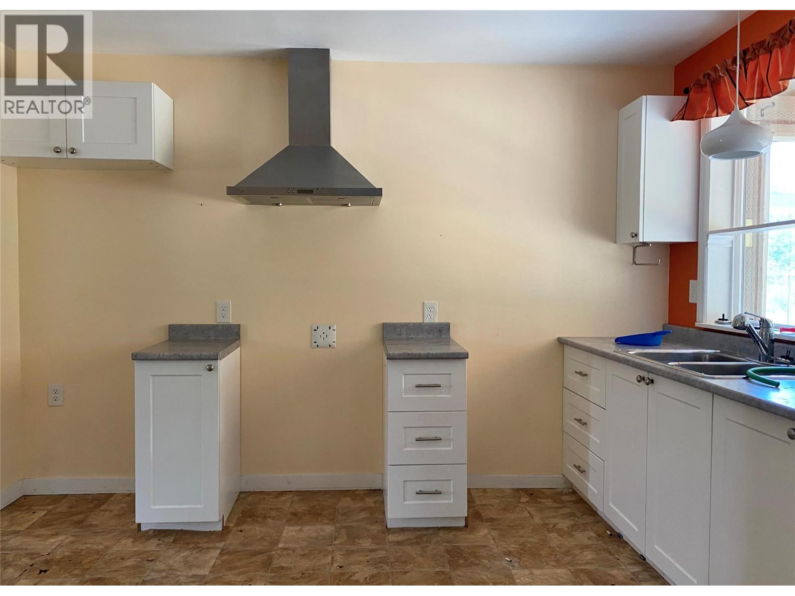 5325 33 Highway, Beaverdell, British Columbia  V0H 1A0 - Photo 28 - 10373995