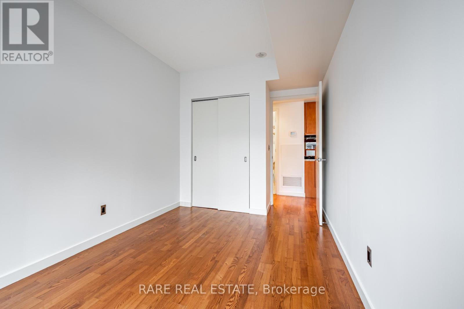 409 - 281 Mutual Street, Toronto, Ontario  M4Y 3C4 - Photo 18 - C12766010