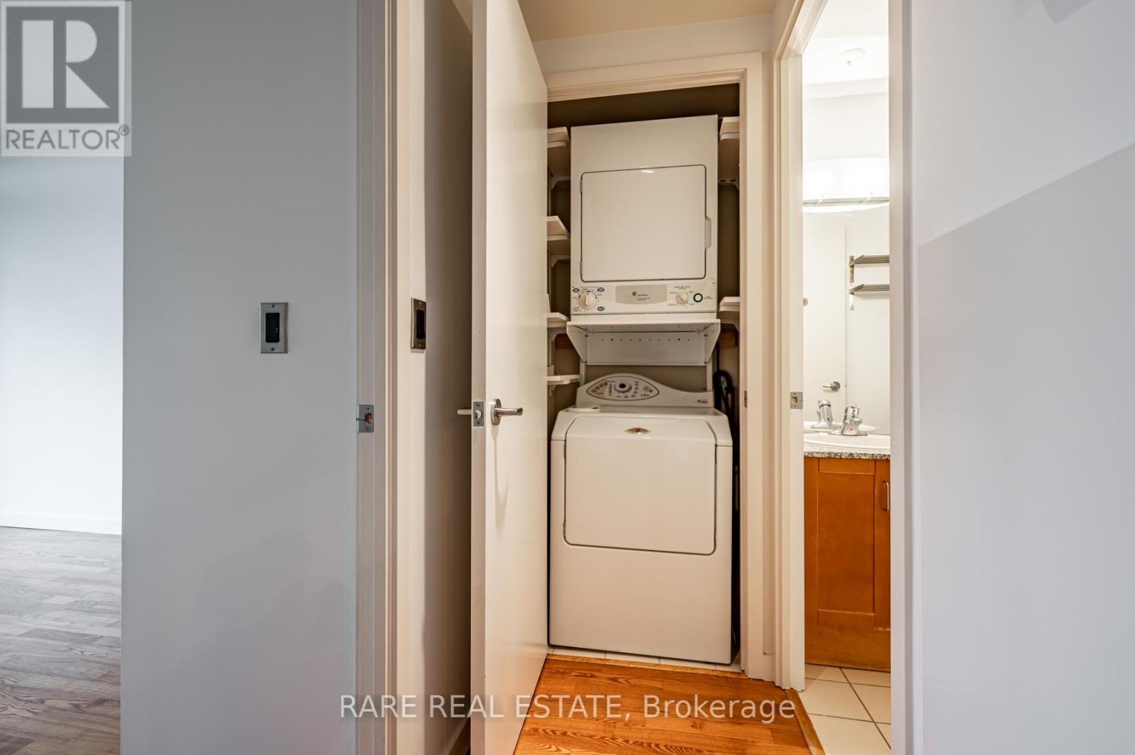 409 - 281 Mutual Street, Toronto, Ontario  M4Y 3C4 - Photo 20 - C12766010