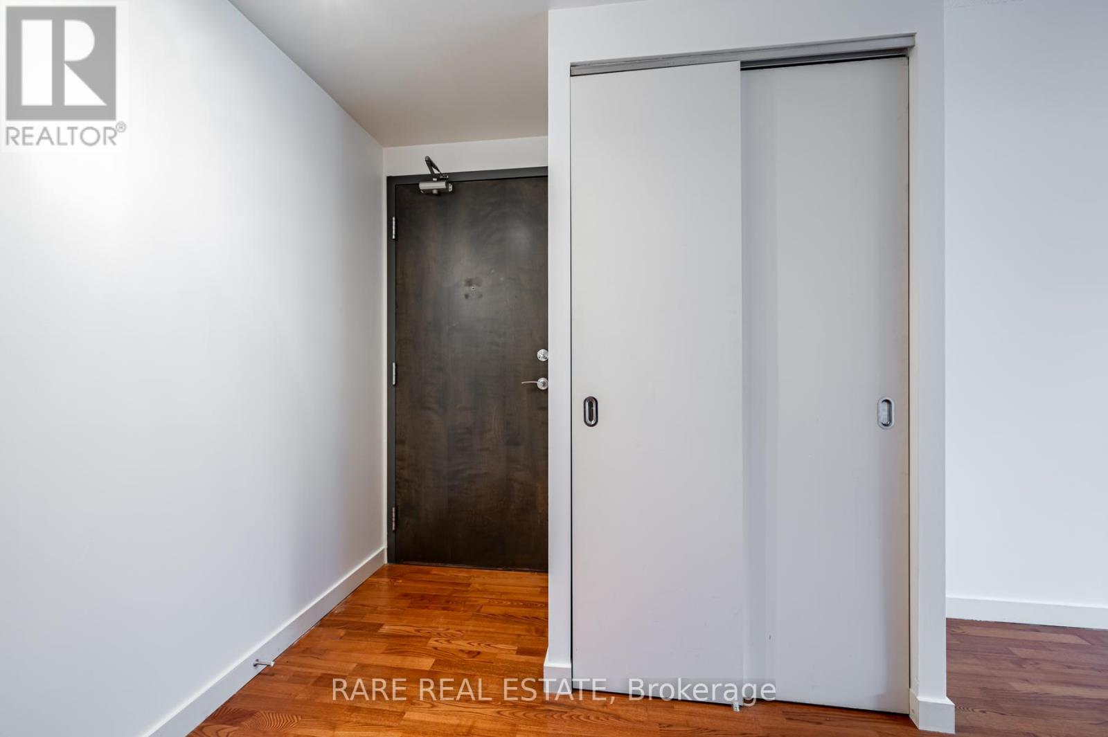 409 - 281 Mutual Street, Toronto, Ontario  M4Y 3C4 - Photo 6 - C12766010