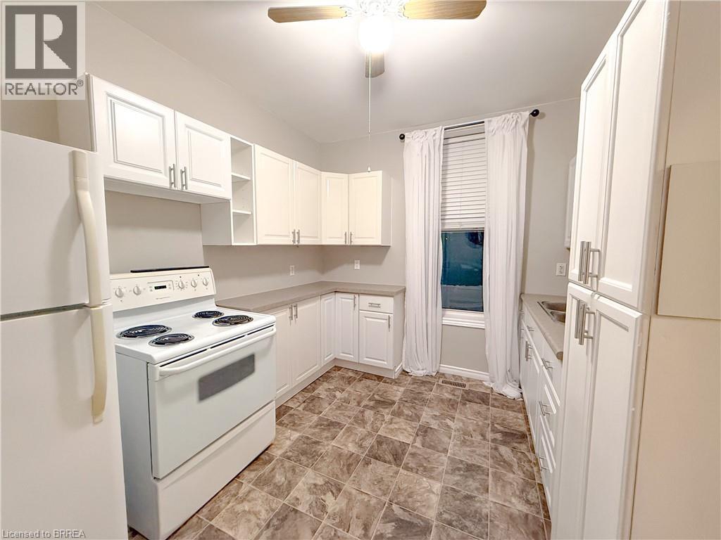 25 Drummond Street, Brantford, Ontario  N3S 5Z2 - Photo 9 - 40803562